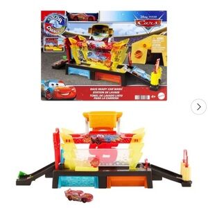 Disney and Pixar Cars Color Changer Race Ready Car Wash Playset with car